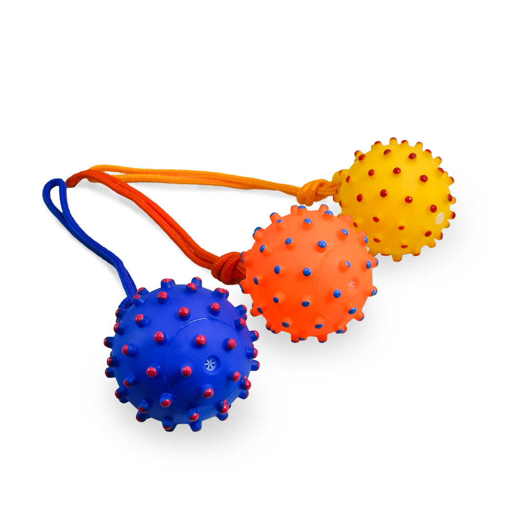 PELOTA GOMA CON SONIDO Y CUERDA P/MASCOTA LH-3337