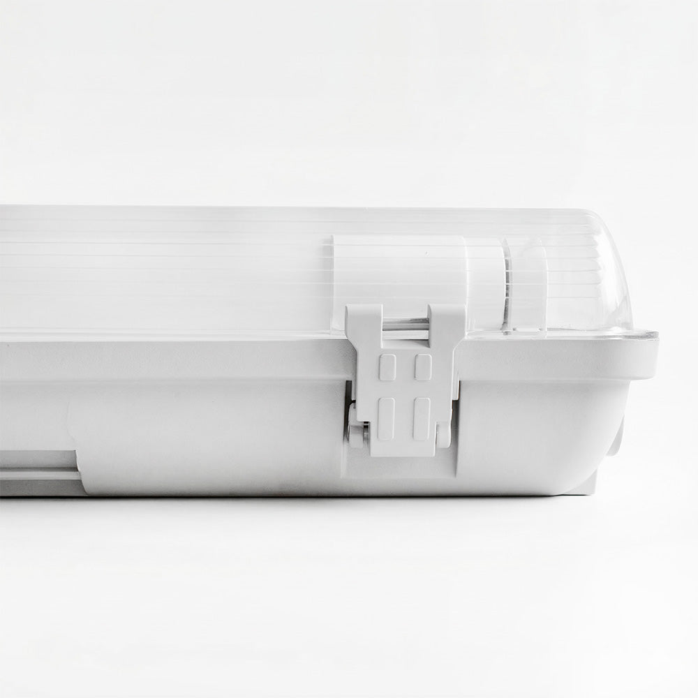 TUBO DE LUZ ESTANCO LUZ FRIA 1X8W LED LIFE LH-2233