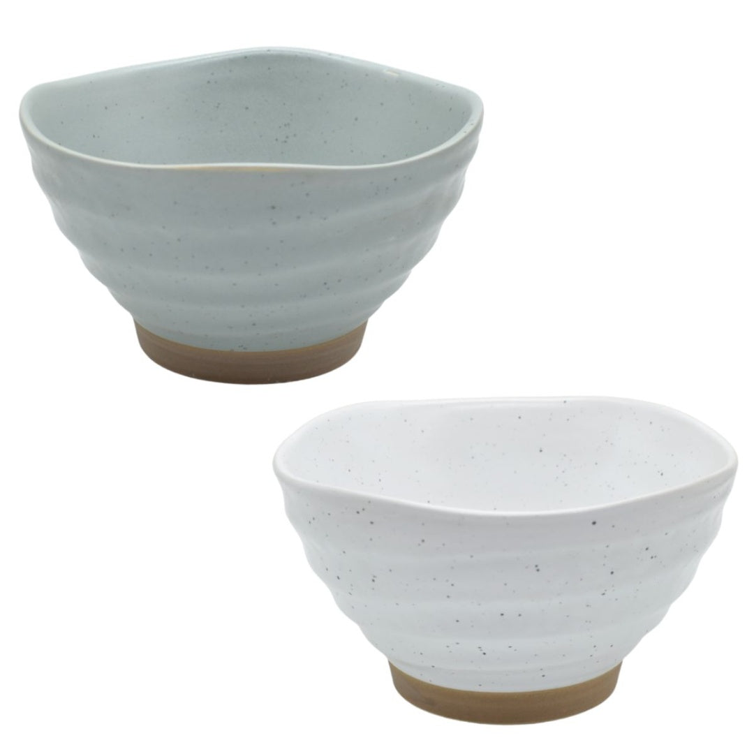 Bowl de cerámica con relieves 13.5x8.5cm.