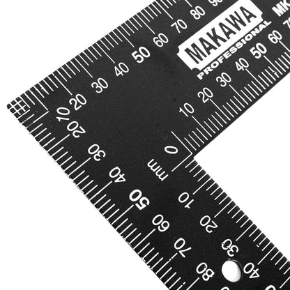 ESCUADRA REGLA 60X40CM PINTADA MAKAWA MK-3001