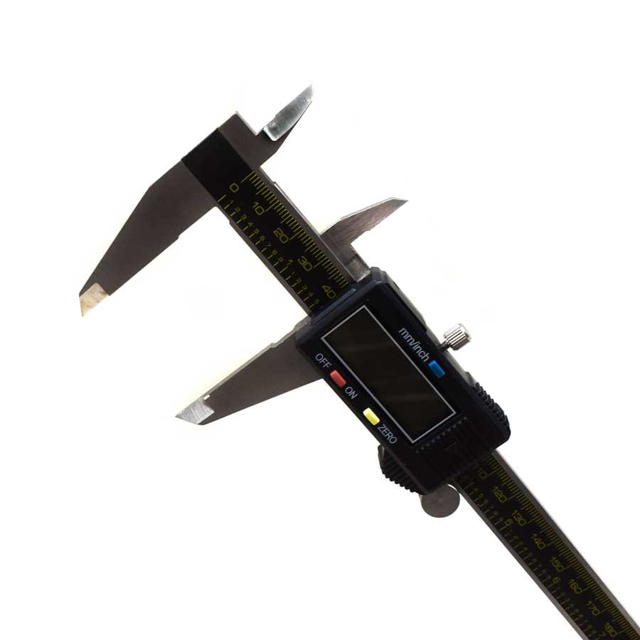 CALIBRE 8″ DIGITAL EN CAJA PLASTICA KAMASA KM-448