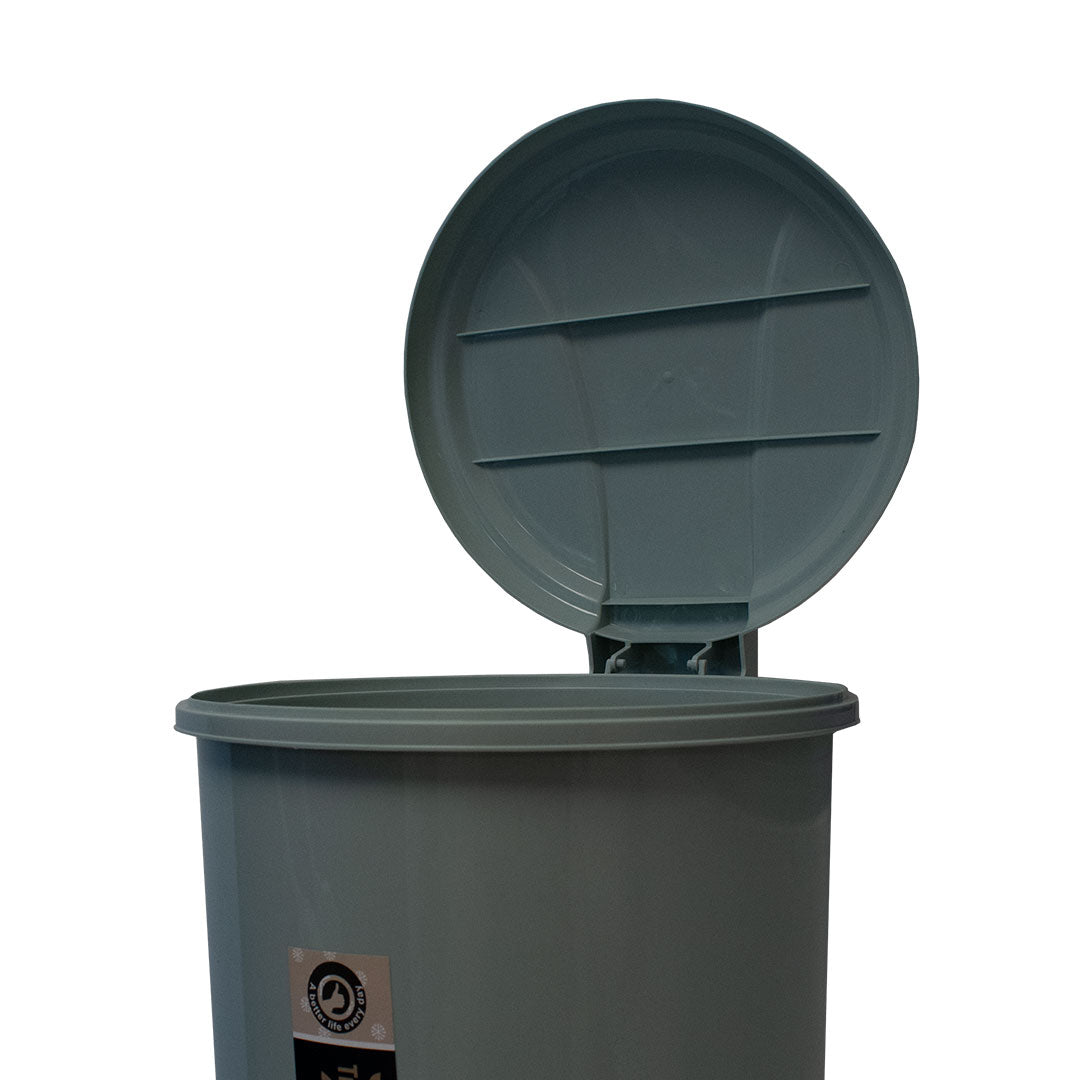 CESTO BASURA C/PEDAL PLAST COLORES SURTID GM-EC065