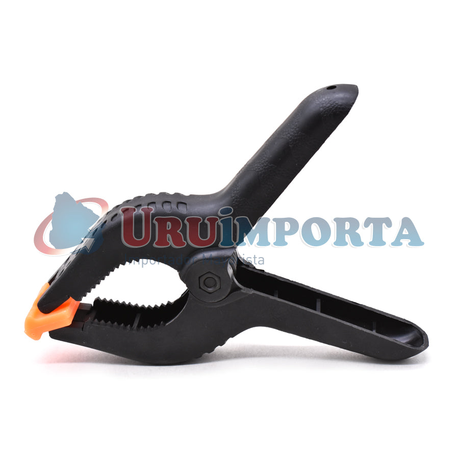 PINZA PLASTICA 6″ TIPO MORSA LH-316
