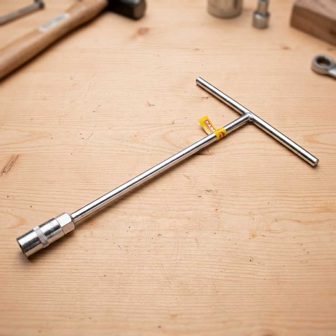 LLAVE TIPO T 15MM KAMASA KM-803