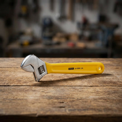 LLAVE AJUSTABLE 12″ TOYOKI MANGO AMARILLO LH-5000