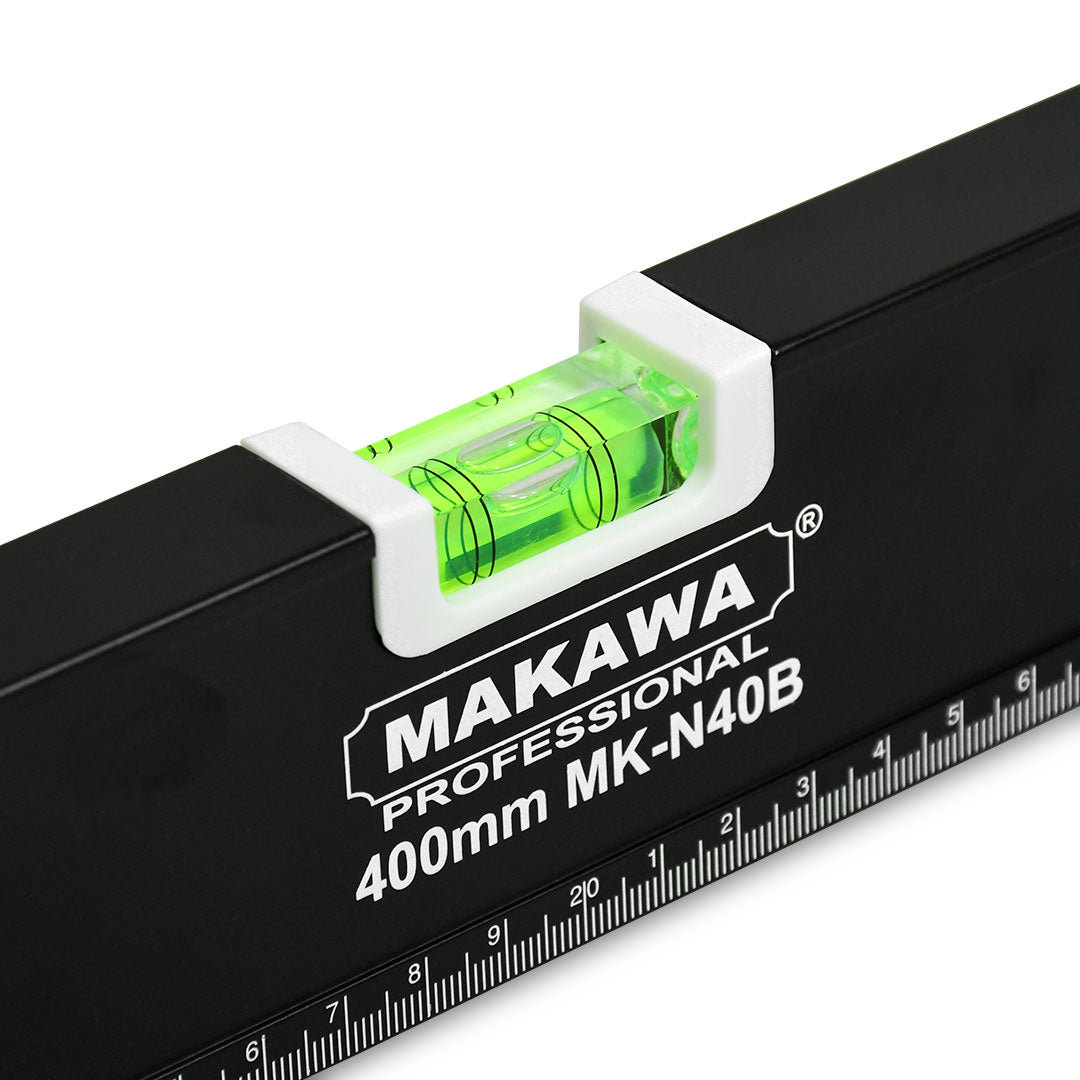 NIVEL METALICO 40CM 3 GOTAS MAKAWA MK-N40B