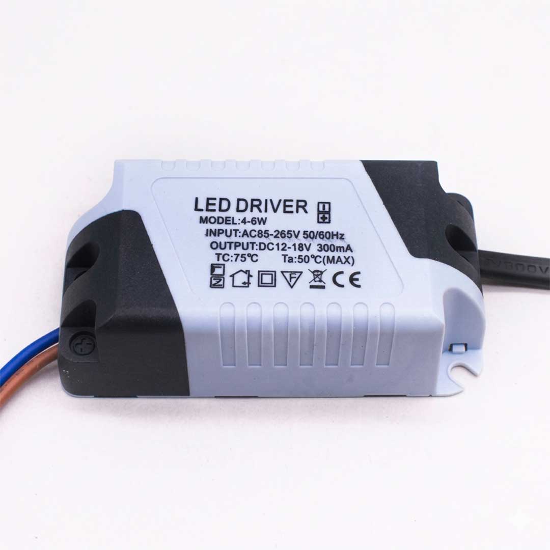 SPOT LED ARTICULADO 5W 10.5CM PLATEADO LH-1905
