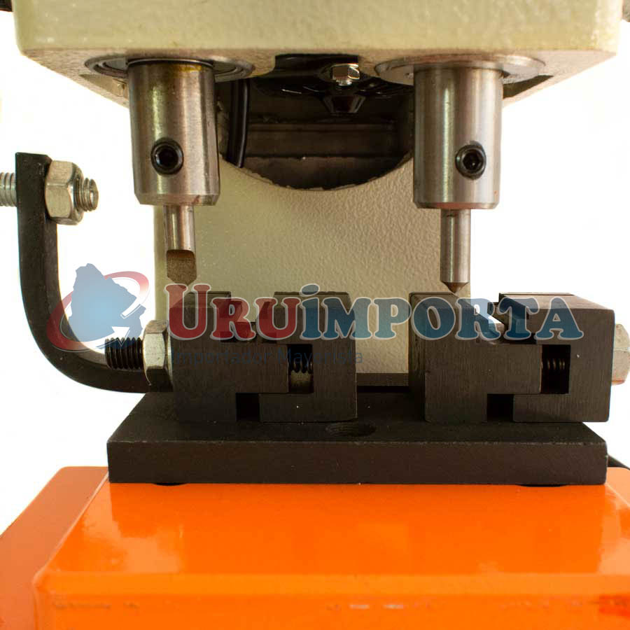 MAQUINA DUPLICADORA DE LLAVE MULTIPUNTO RH368A