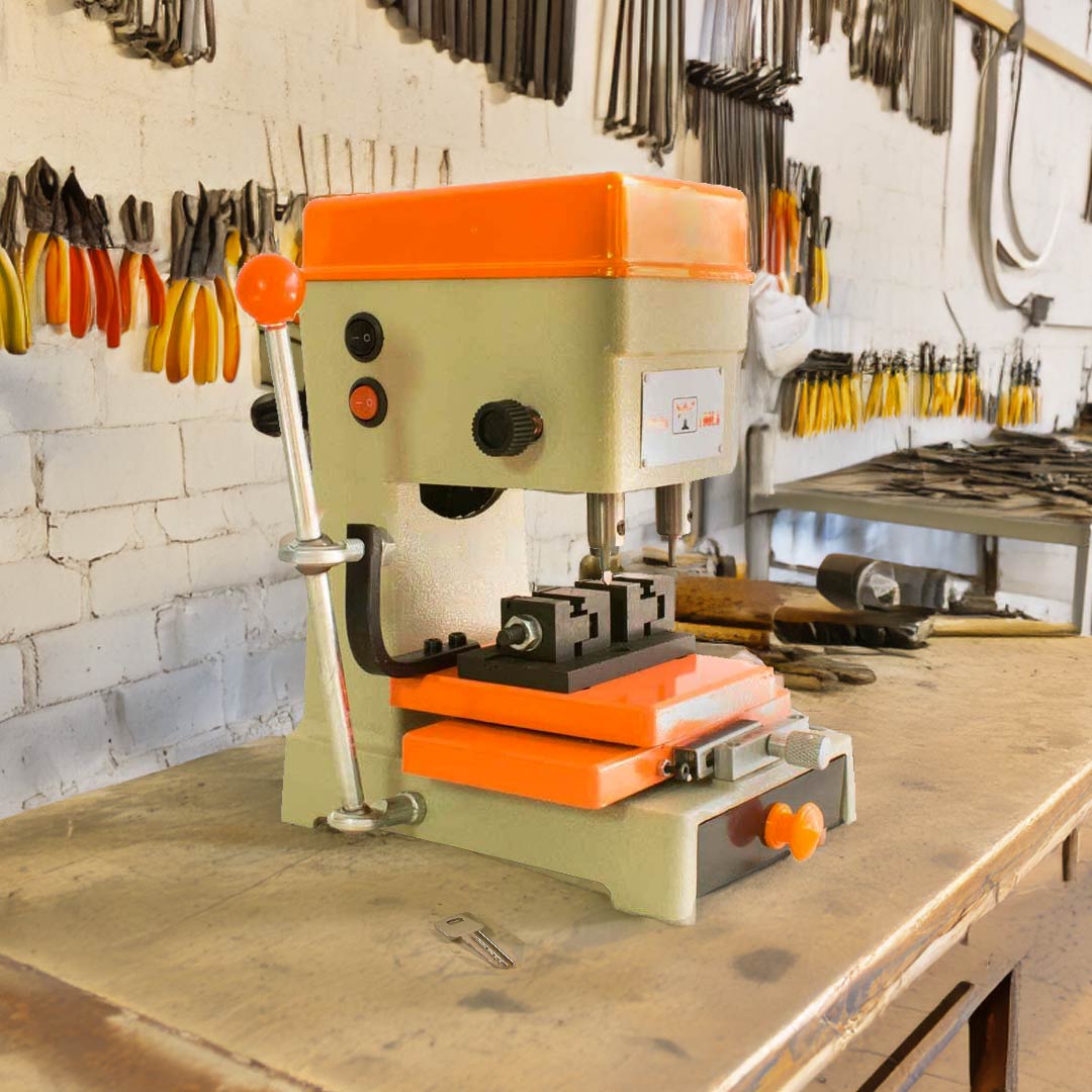 MAQUINA DUPLICADORA DE LLAVE MULTIPUNTO RH368A