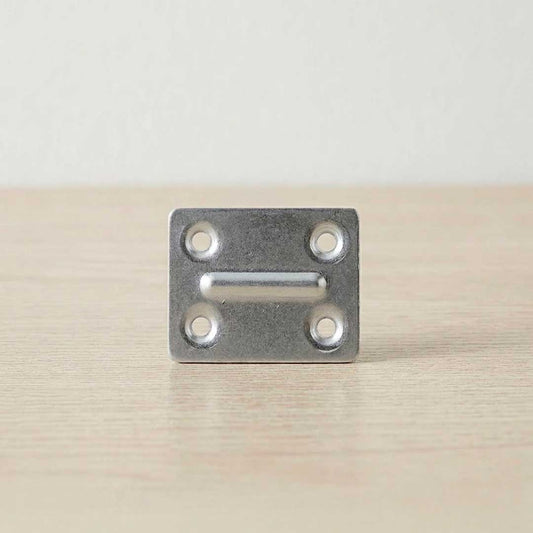 CHAPITA 5X4 CM METALICA PERFORADA LH-2945