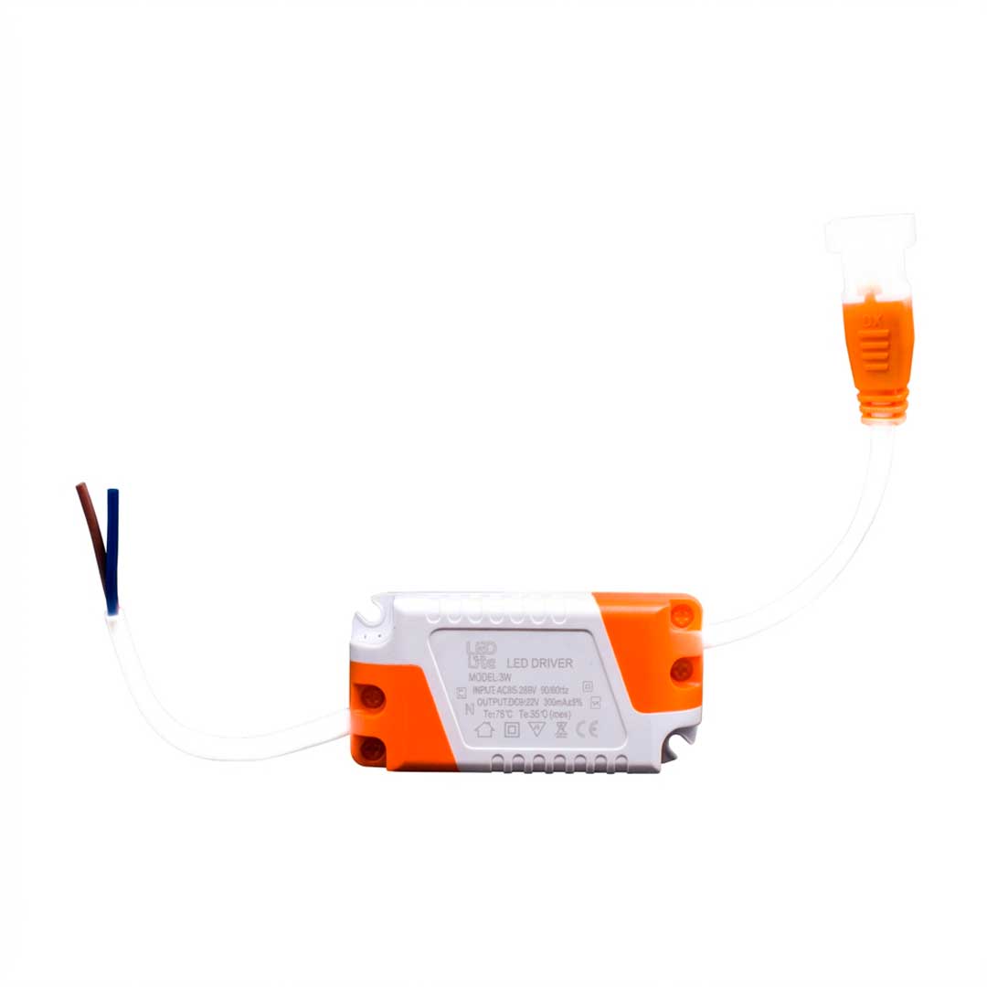 ARTEFACTO LED 6W CUADRAD LUZ CALID LED LIFE LH1745