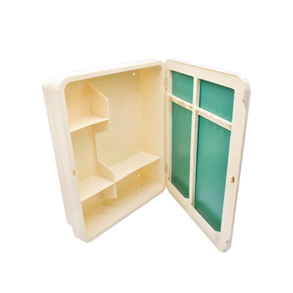 BOTIQUIN PLASTICO 35X30X9CM BEIGE PLASBOHN 001694