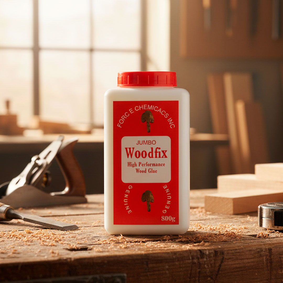 COLA VINILICA 800 GRAMOS EN POTE WOODFIX LH-2120