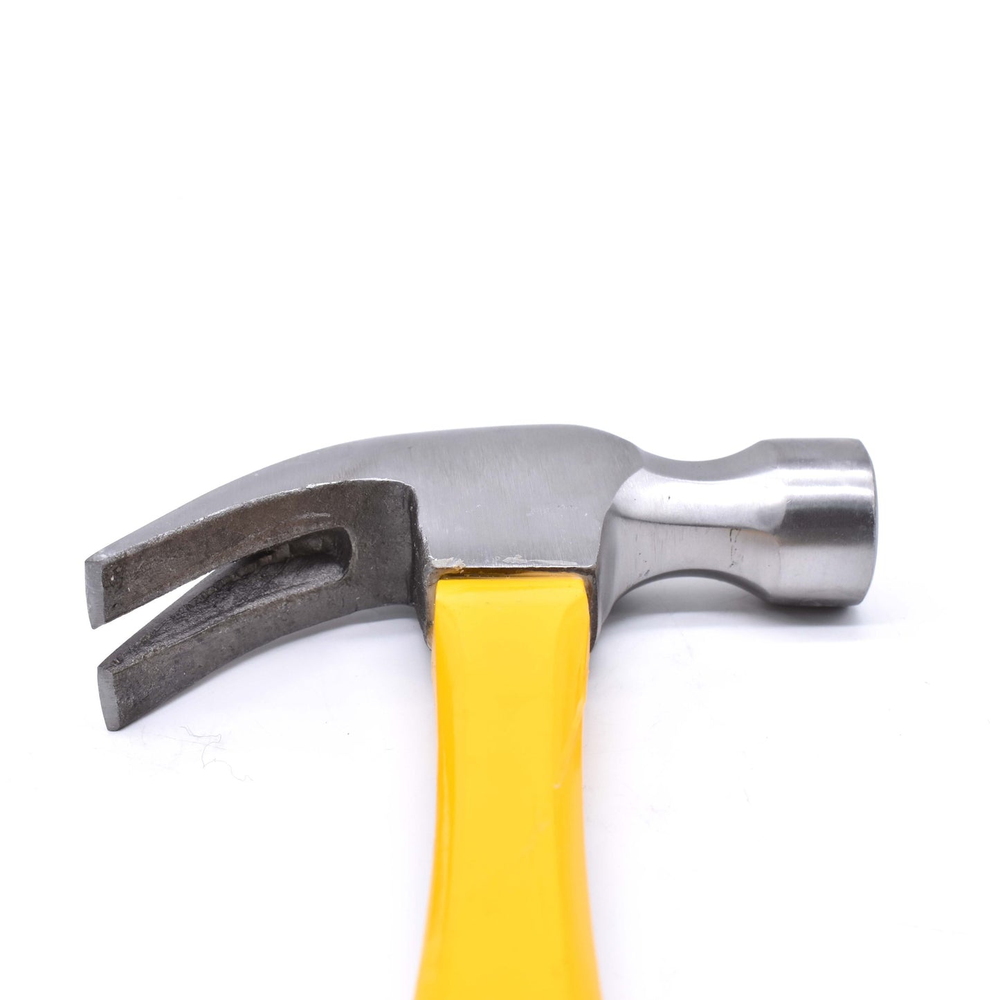 MARTILLO GALPONERO 24OZ MANGO FIBRA/GOMA NA-MF24
