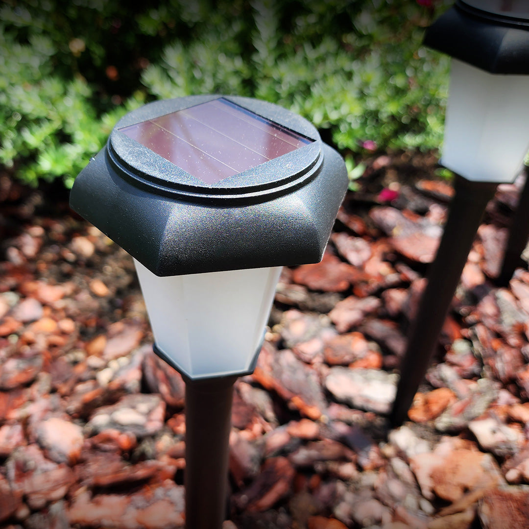FAROL CAMINERO SOLAR TIPO FAROLITO PLASTICO LH2815