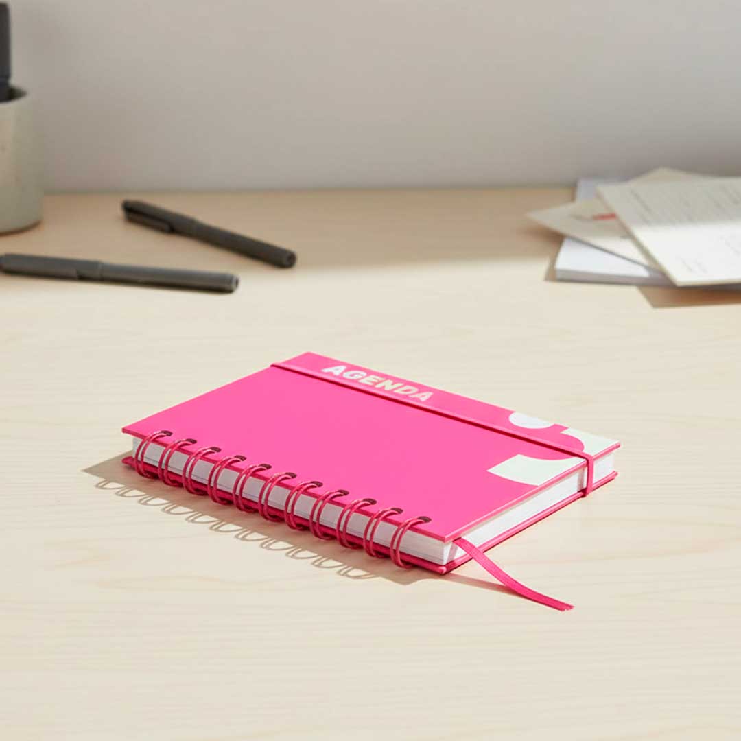 AGENDA CON ESPIRAL COLORES VARIOS 10X15CM VS-300S