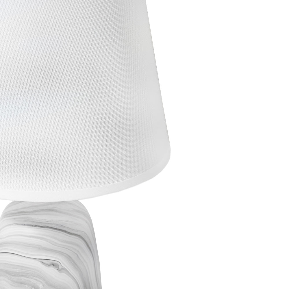 LAMPARA BLANCA DE MESA DECORADA LH-3919