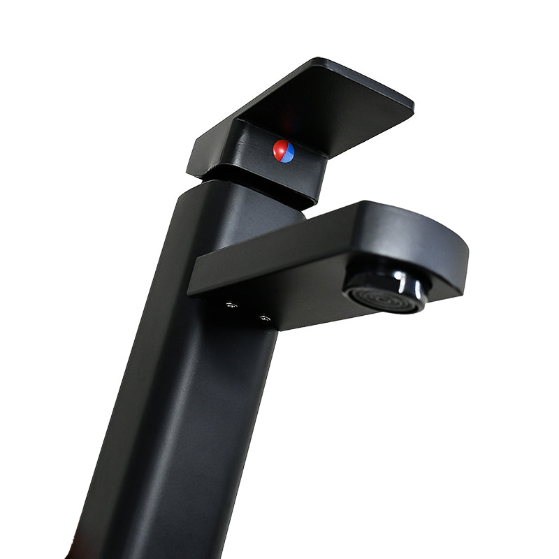 CANILLA NEGRA 30CM TUBULAR ITALOMIX LH-3323