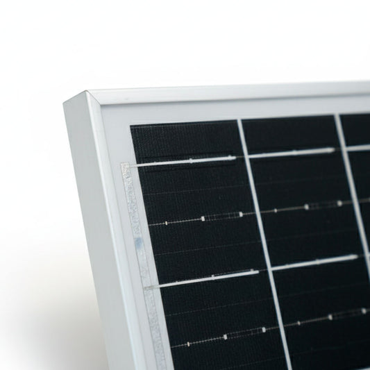 FOCO 150W SOLAR C/PANEL LUZ FRIA LED LIFE LH-3956