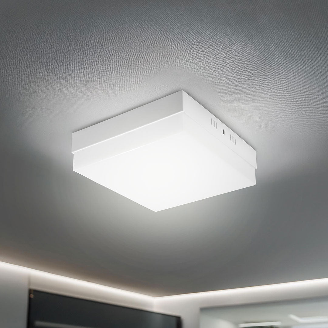 PLAFON 18W CUADRADO LUZ NEUTRA LED LIFE LH-3962