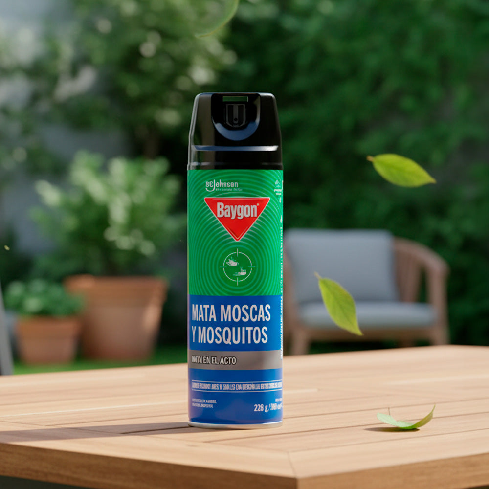INSECTICIDA BAYGON MATA MOSCAS Y MOSQUITOS 300CC