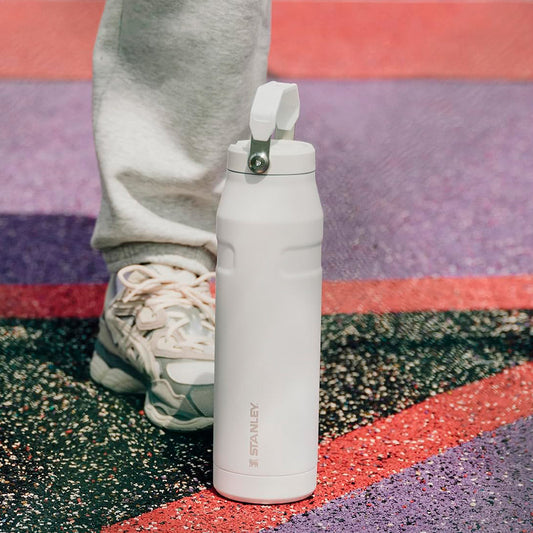 BOTELLA STANLEY AEROLIGHT 24 OZ FROST