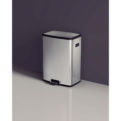 Basurero en Acero Inoxidable con Pedal Tramontina Octos 45 litros