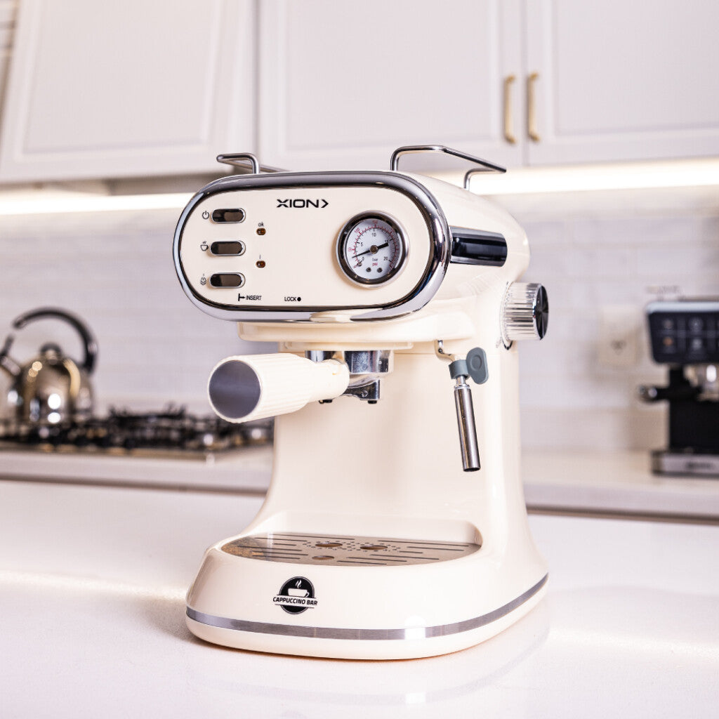 cafetera espresso y capuccino retro