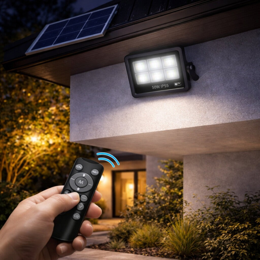 Foco Led Slim 50W Solar, con fotocélula y control remoto