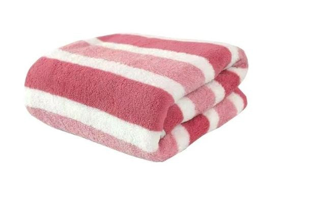 Toalla rosa a rayas 135x70cm