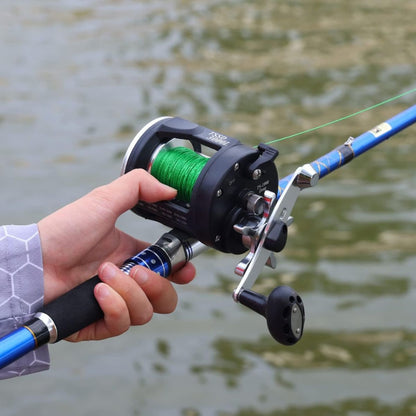 Reel de pesca giratorio derecho TSSD 4000L Negro
