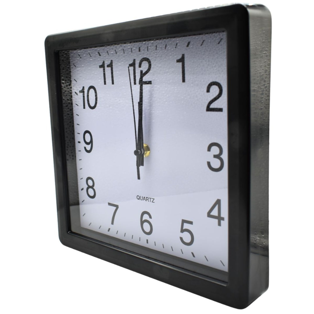 Reloj de pared cuadrado 25x25cm. Negro