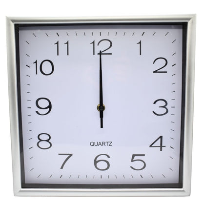 Reloj de pared cuadrado 30x30cm. Plateado