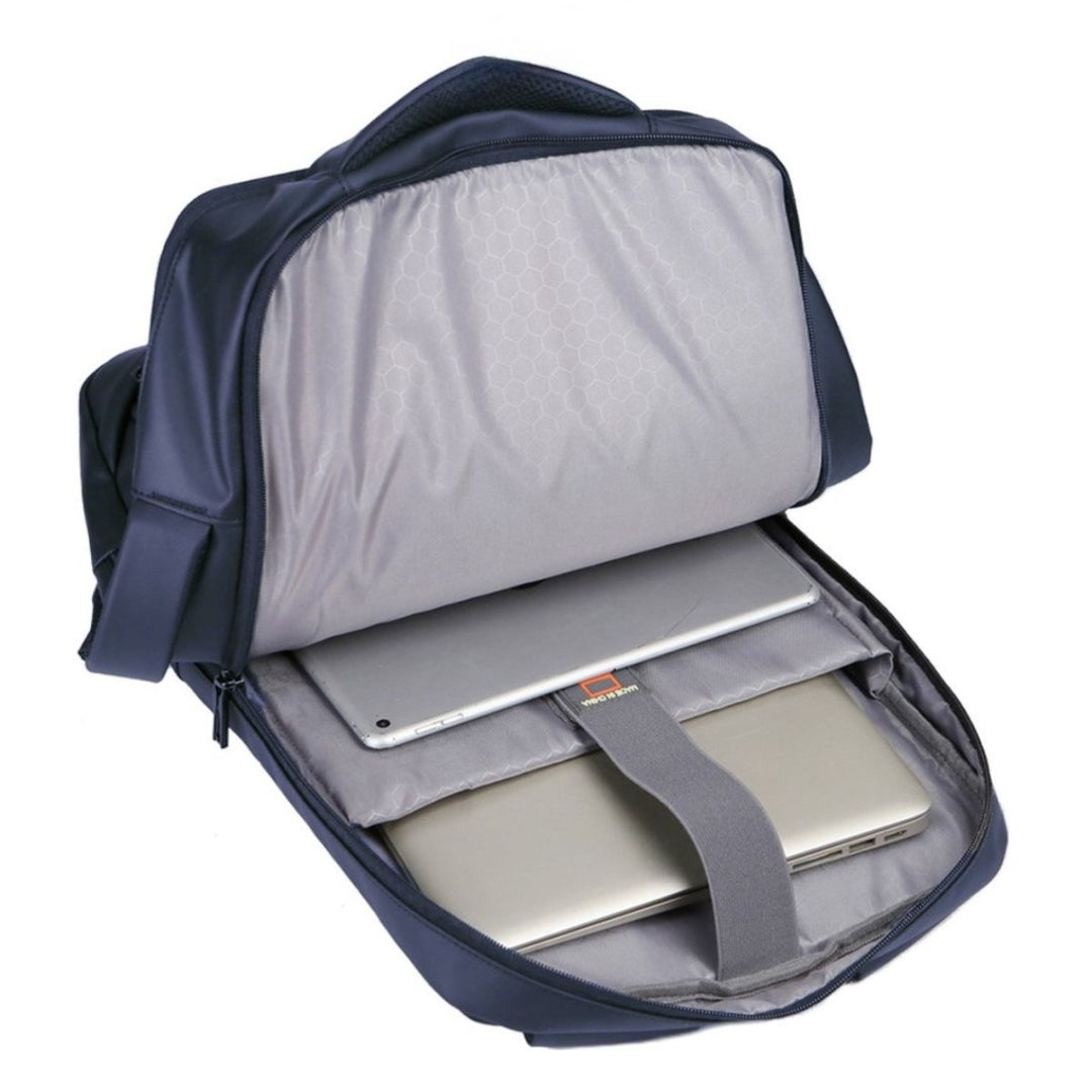 Mochila de viaje azul 42x30x14cm.