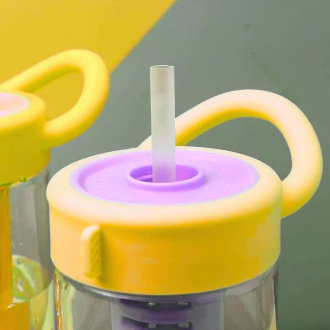 Botella plástica con asa e infusor 650ml. Amarillo