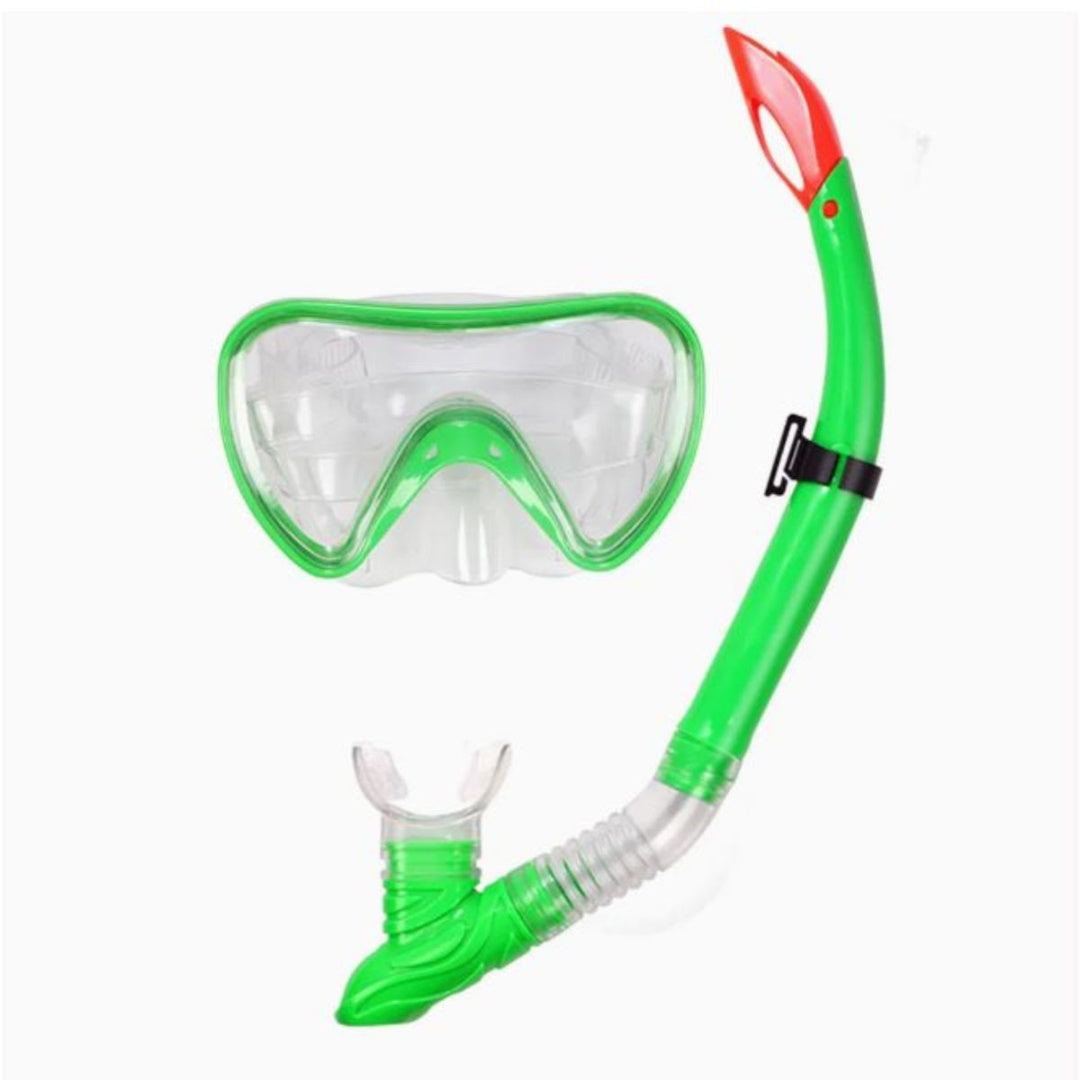 Máscara y snorkel para natación. Verde