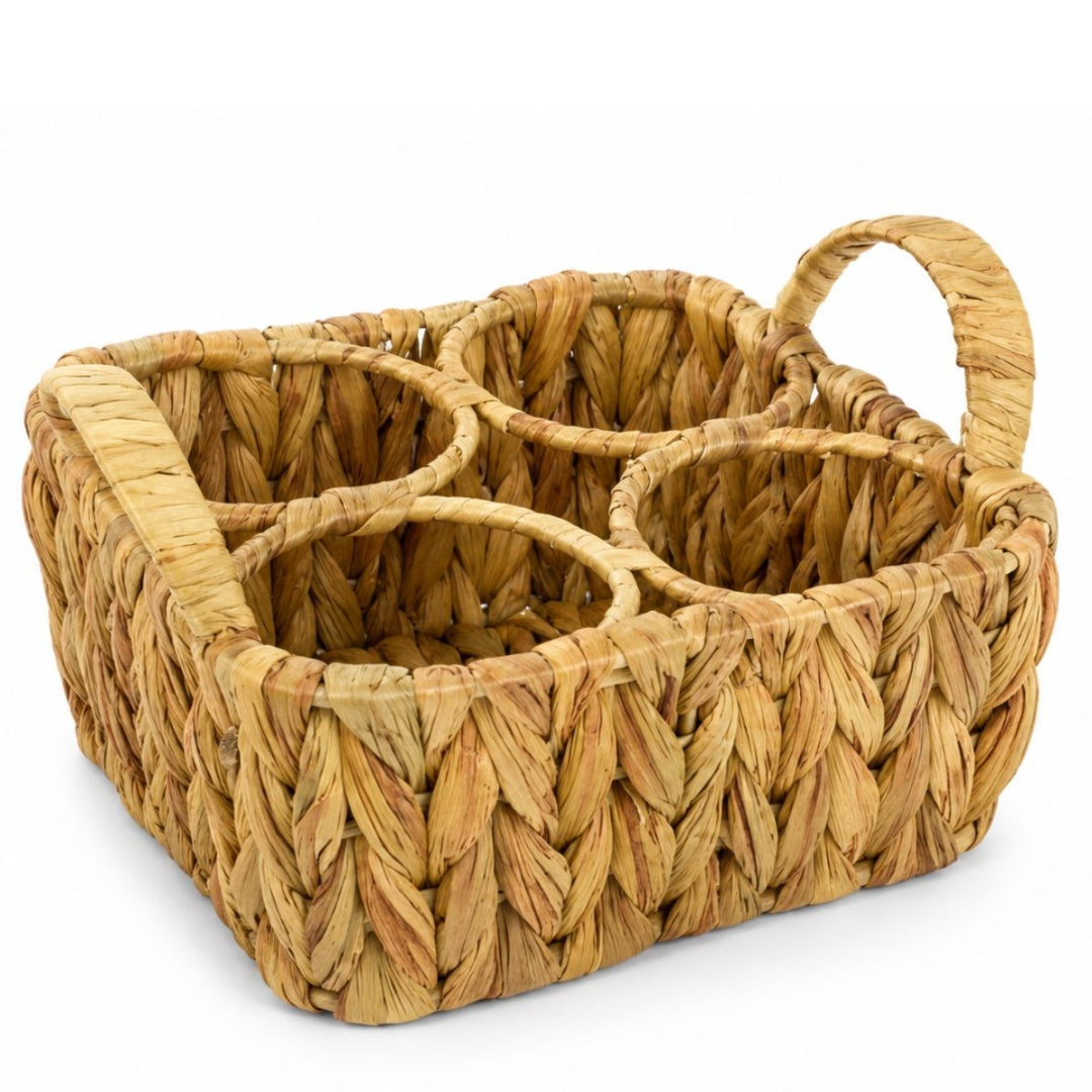 Cesta organizadora de ratán 19x19x13cm.