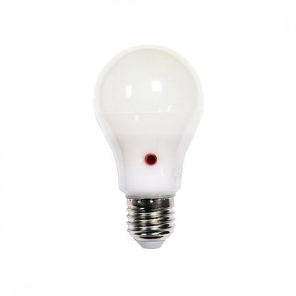 Pack x2 pcs - Lámpara led con Fotocélula 9W E27
