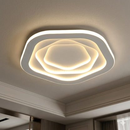 Plafón LED pentagonal a control remoto con funciones