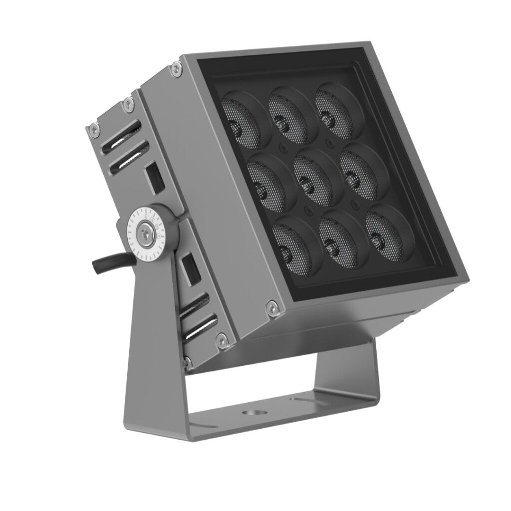 Proyector LED 24W luz cálida IP66 para jardín