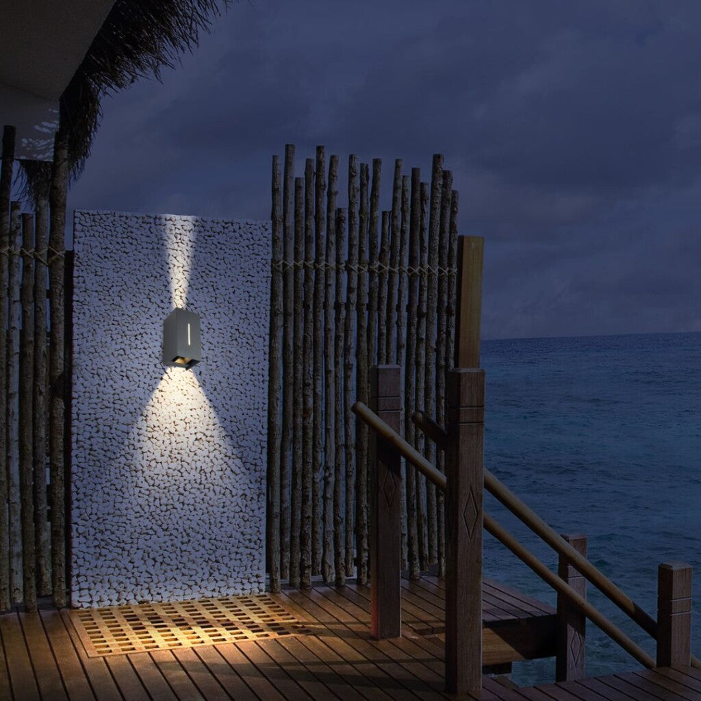 Spot aplique prisma led ángulo regulable 18w IP65