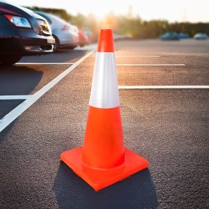 CONO DE PVC C/REFLECTIV ALTURA 70CM LH-3164